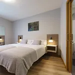 Casa Elena *** Gæstehus Arzúa